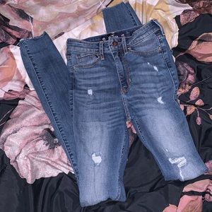 Hollister ultra high-rise skinny